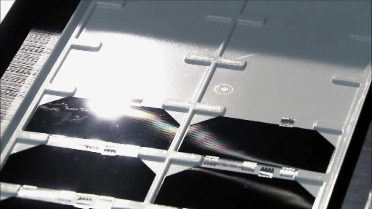 Solar array products | Space Equipment | Airbus
